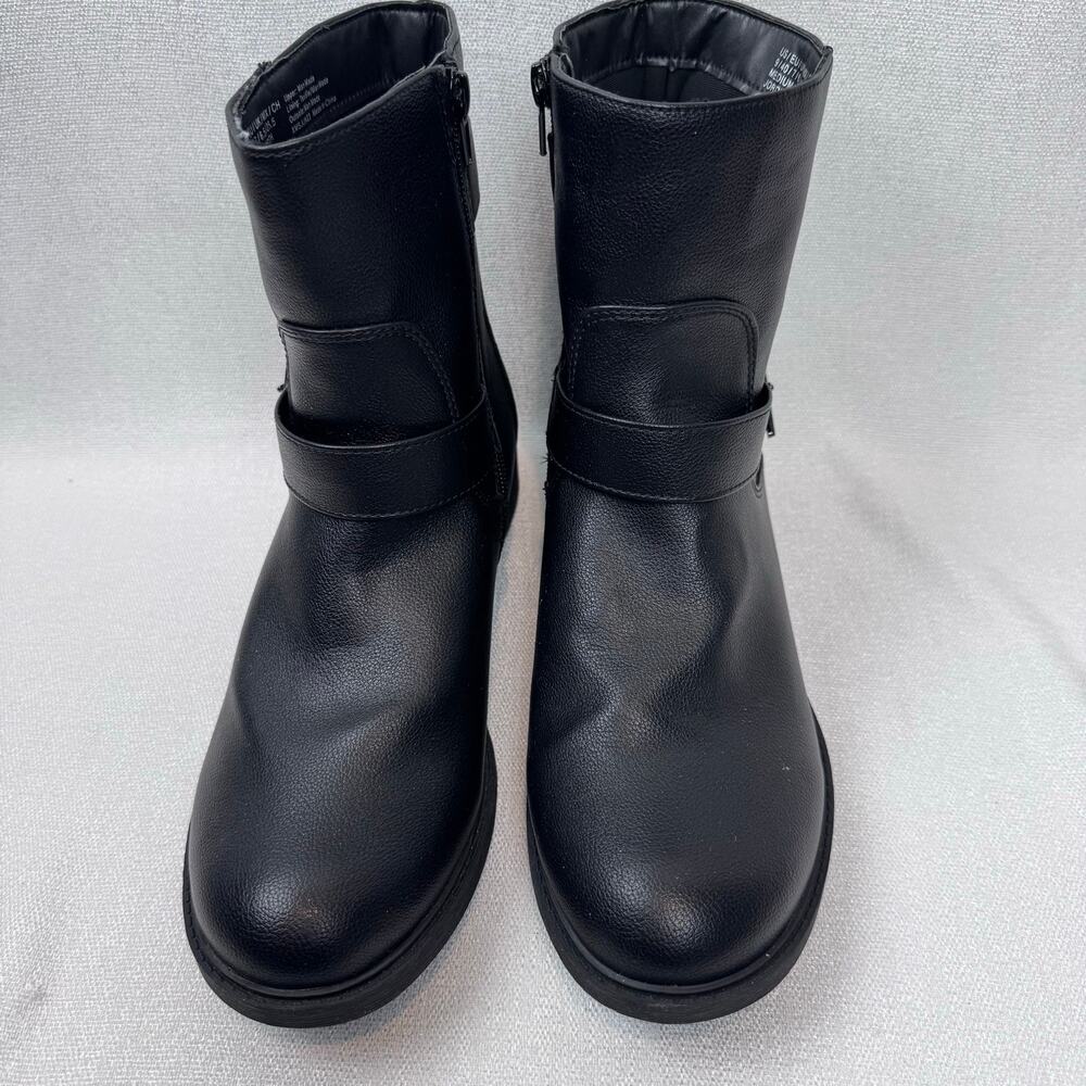 Kenneth Cole Reaction Women Jordyn Black Buckle Low Block Heel Ankle Boot Size 9